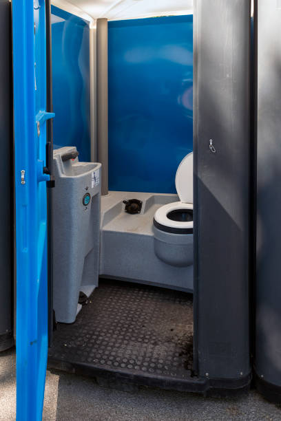 Portable Toilet Options We Offer in Senatobia, MS